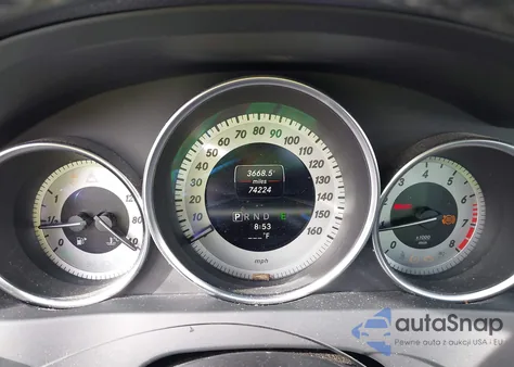 2013 Mercedes-Benz C 250 Sport z USA, uszkodzony, nr VIN WDDGF4HB5DR252327